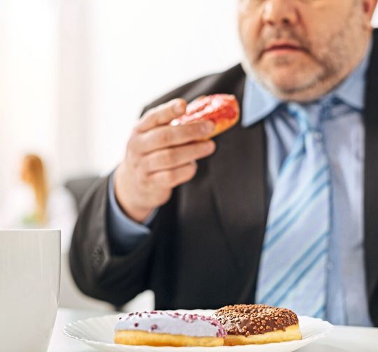 Ob wir uns hungrig oder satt fühlen, entscheidet maßgeblich unser Gehirn. Ob wir uns hungrig oder satt fühlen, entscheidet maßgeblich unser Gehirn.