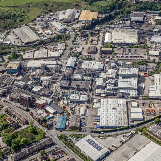 Die Transaktion umfasst unter anderem die Produktionsstätten und Anlagen des Wet-End Papier- und Wasserchemikaliengeschäfts der BASF in Bradford. Die Transaktion umfasst unter anderem die Produktionsstätten und Anlagen des Wet-End Papier- und Wasserchemikaliengeschäfts der BASF in Bradford.