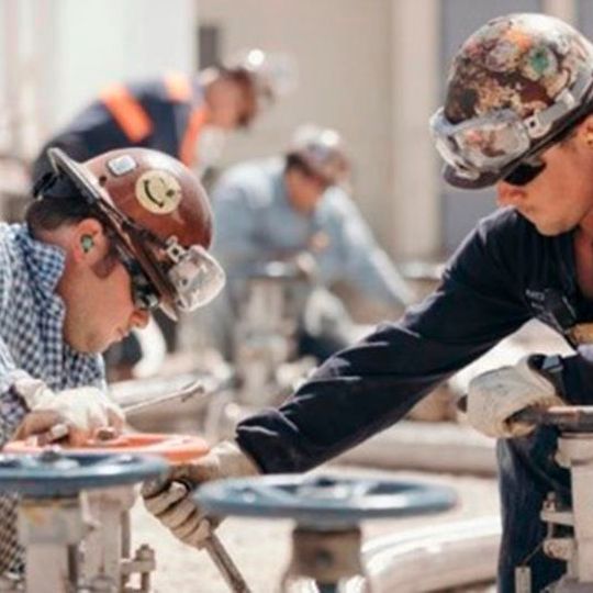 Combined, Exxon Mobil's multi-billion dollar investment is to increase increase the company’s U.S. polyethylene production by 40 %. Combined, Exxon Mobil's multi-billion dollar investment is to increase increase the company’s U.S. polyethylene production by 40 %.
