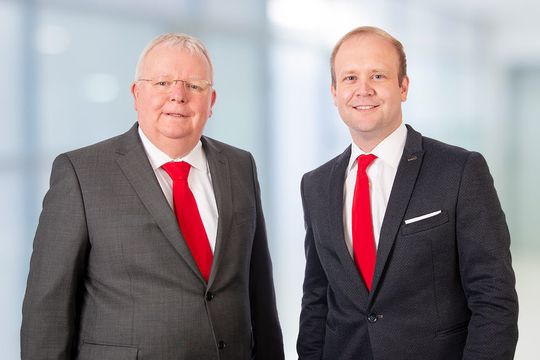 Oliver-Alexander Geyer (rechts) und André Meise (links) sind neu in der Geschäftsführung von Th. Geyer. Oliver-Alexander Geyer (rechts) und André Meise (links) sind neu in der Geschäftsführung von Th. Geyer.