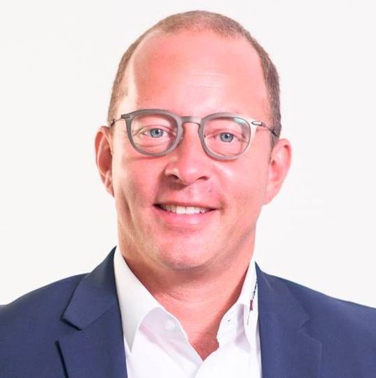 Daniel König, Real Garant, spricht über ein Zukunftsthema, das schon bald konkrete Formen annehmen kann: Telematik und Kundenbindung. Daniel König, Real Garant, spricht über ein Zukunftsthema, das schon bald konkrete Formen annehmen kann: Telematik und Kundenbindung.