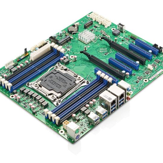 Fujitsu Mainboard D3598-G: für C'PUs mit bis zu 18 Kernen Fujitsu Mainboard D3598-G: für C'PUs mit bis zu 18 Kernen