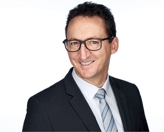 Yann Stragiotti, responsable des ventes en Suisse pour la division robotique de Stäubli AG. Yann Stragiotti, responsable des ventes en Suisse pour la division robotique de Stäubli AG.