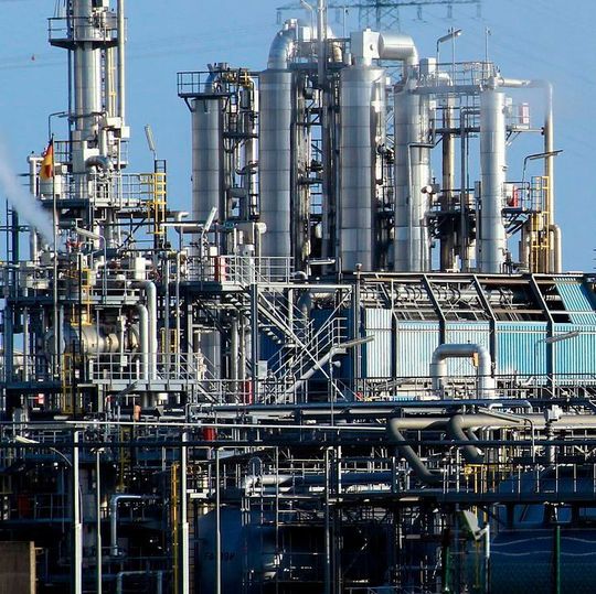 Die Nachhaltigkeitsinitiative Chemie³ hat ihren aktuellen Fortschrittsbericht vorgelegt. Die Nachhaltigkeitsinitiative Chemie³ hat ihren aktuellen Fortschrittsbericht vorgelegt.