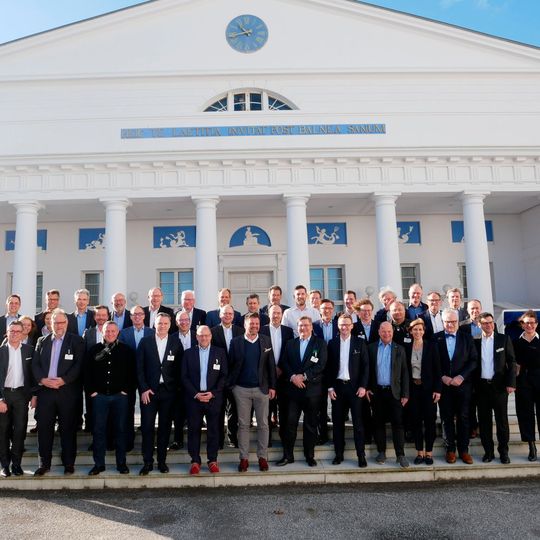 Heilgendamm reloaded: Nach dem G7-Gipfel im Jahr 2017, jetzt der IT-EXECUTIVE SUMMIT 2019. Heilgendamm reloaded: Nach dem G7-Gipfel im Jahr 2017, jetzt der IT-EXECUTIVE SUMMIT 2019.