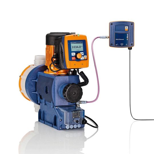 Die Motor-Membrandosierpumpe Sigma X Steuerungstyp mit neuem Bedienteil und DulconneX bietet eine intelligente Lösung zur digitalen Vernetzung der Anlagenkomponenten. Die innovative Prozessmanagement-Lösung von Prominent ermöglicht die einfache Überwachung, Analyse und Optimierung von Prozessen. Die Motor-Membrandosierpumpe Sigma X Steuerungstyp mit neuem Bedienteil und DulconneX bietet eine intelligente Lösung zur digitalen Vernetzung der Anlagenkomponenten. Die innovative Prozessmanagement-Lösung von Prominent ermöglicht die einfache Überwachung, Analyse und Optimierung von Prozessen.