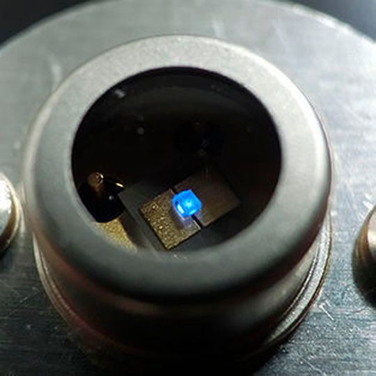 Deep-ultraviolet LED Deep-ultraviolet LED