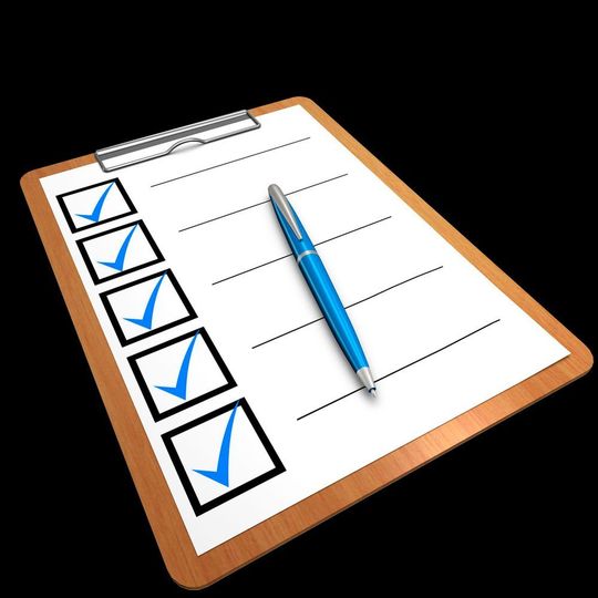 Im Seminar vermittelt der Referent, wie ein Risikomanagementsystem aufgebaut und im Qualitätsmanagement integriert wird. Im Seminar vermittelt der Referent, wie ein Risikomanagementsystem aufgebaut und im Qualitätsmanagement integriert wird.