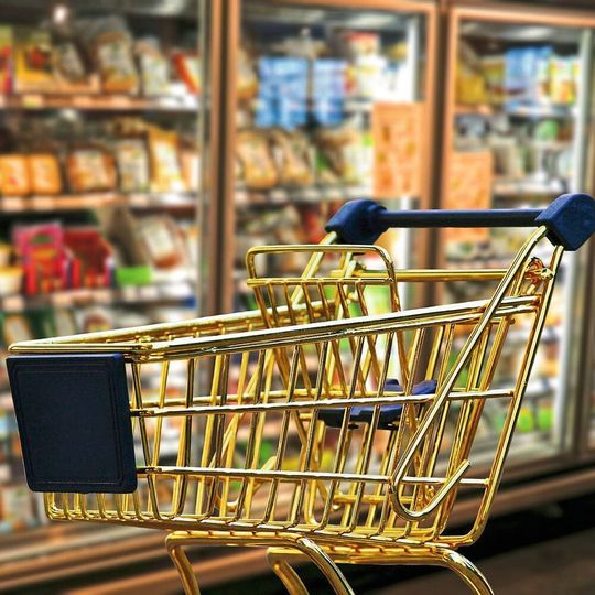 Wer beim Einkaufen sicher gehen will, dass die Produkte einwandfrei sind, kann sich auf www.lebensmittelwarnung.de über aktuelle Rückrufe informieren (Symbolbild). Wer beim Einkaufen sicher gehen will, dass die Produkte einwandfrei sind, kann sich auf www.lebensmittelwarnung.de über aktuelle Rückrufe informieren (Symbolbild).