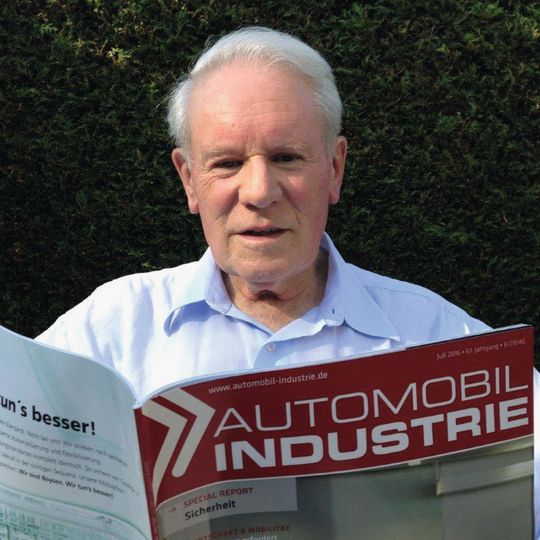 Prof. Dr.-Ing. E.h. Hans-Hermann Braess, 80, hat in Industrie und Forschung Herausragendes geleistet. 1999 erhielt er das Bundesverdienstkreuz am Bande.