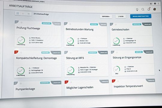 Mit dem digitalen Assistenten von Connectavo haben Anwender immer einen Überblick über ihre Instandhaltungsaufträge.