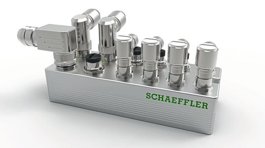 Zum Durasense-Portfolio gehört auch die Auswerteelektronik zum Anschluss von bis zu sieben Sensoren zur optimalen Überwachung des Schmierzustands von INA-Profilschienenführungen.