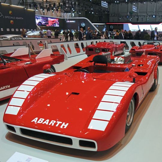 Auf dem Genfer Salon gibt eine Sonderausstellung einen Einblick in die 70-jährige Geschichte von Abarth. Auf dem Genfer Salon gibt eine Sonderausstellung einen Einblick in die 70-jährige Geschichte von Abarth.