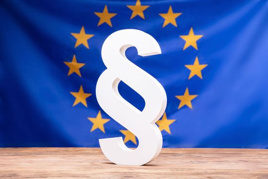Am 12.3.19 stimmt das Europäische Parlament über den Cybersecurity Act, ab. Bisher fehlende transnationale Richtlinien und Zertifizierungen erschweren diese Aufgabe. Der Cybersecurity Act soll nun die digitale Sicherheit in Europa stärken. Am 12.3.19 stimmt das Europäische Parlament über den Cybersecurity Act, ab. Bisher fehlende transnationale Richtlinien und Zertifizierungen erschweren diese Aufgabe. Der Cybersecurity Act soll nun die digitale Sicherheit in Europa stärken.