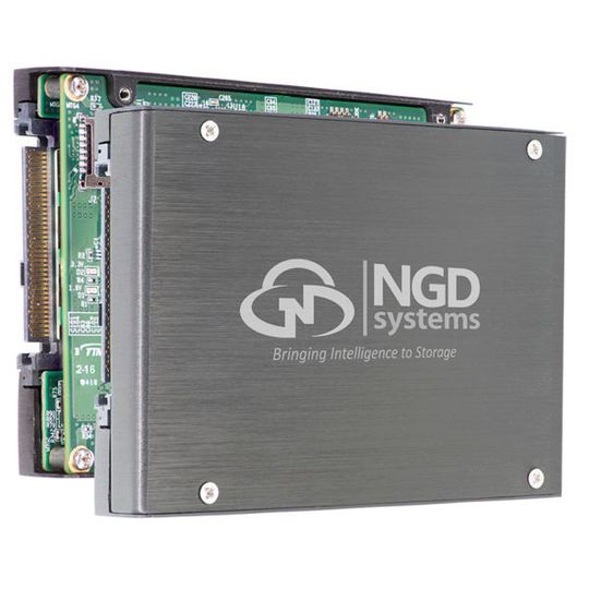 Die Newport-Plattform von NGD Systems verbindet SSDs mit Computing-Fähigkeiten. Die Newport-Plattform von NGD Systems verbindet SSDs mit Computing-Fähigkeiten.