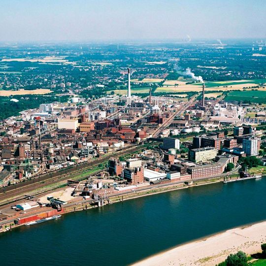 At its Krefeld site, Lanxess produces pigments, high-performance plastics and specialty chemicals, among other things. At its Krefeld site, Lanxess produces pigments, high-performance plastics and specialty chemicals, among other things.