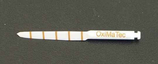 Dreikantbohrer für Dentaloperationen.