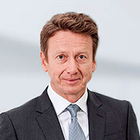 Leonis Finanzchef Karl Gadesmann hat mit sofortiger Wirkung sein bis zum 31. Dezember 2019 laufendes Mandat beendet. Leonis Finanzchef Karl Gadesmann hat mit sofortiger Wirkung sein bis zum 31. Dezember 2019 laufendes Mandat beendet.