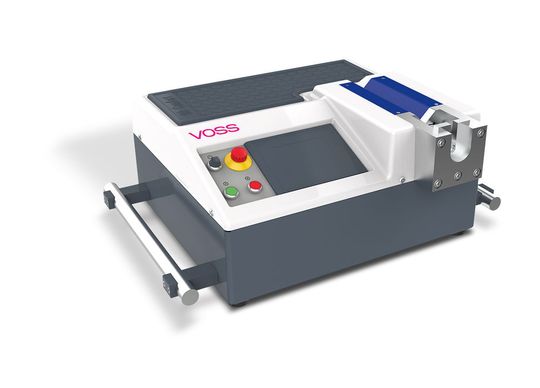 Das Typ 90 Comfort erkennt, ob das Werkzeug korrekt eingelegt wurde, der Schneidring die richtige Einbaulage aufweist und der richtige Abstand zum Rohrende vorherrscht. Das Typ 90 Comfort erkennt, ob das Werkzeug korrekt eingelegt wurde, der Schneidring die richtige Einbaulage aufweist und der richtige Abstand zum Rohrende vorherrscht.