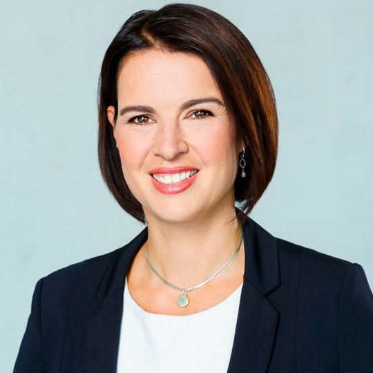 Lisa Höfer, Messe Berlin: „Wichtige Unternehmen wie CRRC, Deutsche Bahn AG, Inova Semiconductors oder Knorr-Bremse haben bereits Stände auf der MES Expo gebucht.“ Lisa Höfer, Messe Berlin: „Wichtige Unternehmen wie CRRC, Deutsche Bahn AG, Inova Semiconductors oder Knorr-Bremse haben bereits Stände auf der MES Expo gebucht.“