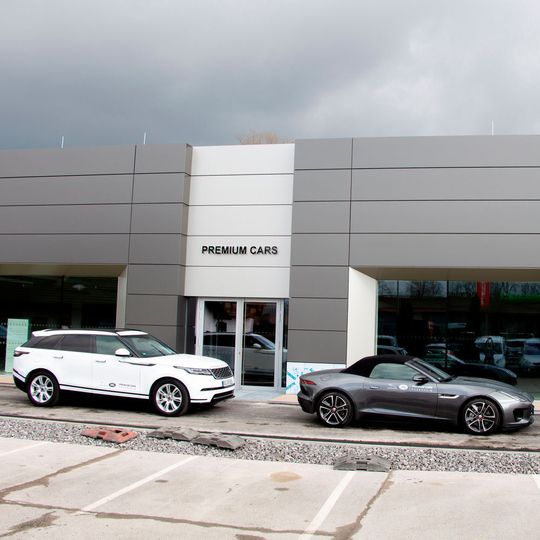 Nach einem Jahr Bauzeit öffnet das neu gebaute Autohaus Anfang April seine Pforten. Nach einem Jahr Bauzeit öffnet das neu gebaute Autohaus Anfang April seine Pforten.