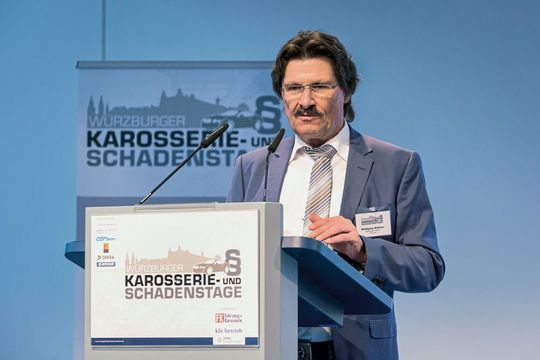 Wolfgang Wellner, Richter am VI. Zivilsenat des Bundesgerichtshofs (BGH), hat sich zum 1. April 2019 in den Ruhestand verabschiedet. Wolfgang Wellner, Richter am VI. Zivilsenat des Bundesgerichtshofs (BGH), hat sich zum 1. April 2019 in den Ruhestand verabschiedet.