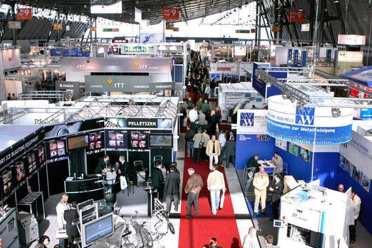 Die diesjährige Fachmesse Parts2clean wird größer sein als je zuvor. Schon Anfang 2008 war die Ausstellungsfläche des Vorjahres gebucht. Die diesjährige Fachmesse Parts2clean wird größer sein als je zuvor. Schon Anfang 2008 war die Ausstellungsfläche des Vorjahres gebucht.