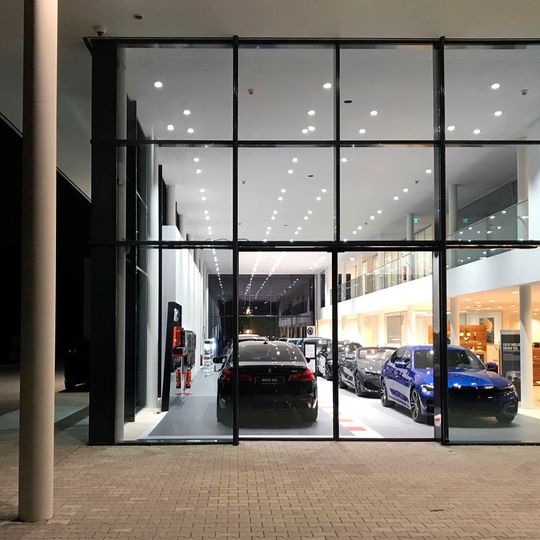 Seit Mitte März läuft der Betrieb im Neubau von Krah + Enders in Maintal. Seit Mitte März läuft der Betrieb im Neubau von Krah + Enders in Maintal.