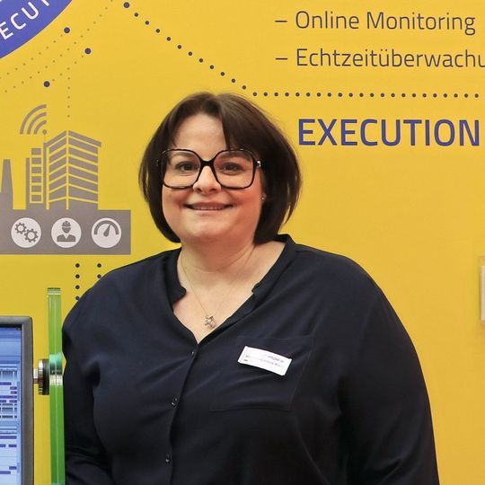 Nathalie Kletti, Vice President Enterprise Development bei der MPDV Mikrolab GmbH. „Die Smart Factory Elements, die MPDV anbietet, lassen die Vision von Industrie 4.0 Realität werden.“ Nathalie Kletti, Vice President Enterprise Development bei der MPDV Mikrolab GmbH. „Die Smart Factory Elements, die MPDV anbietet, lassen die Vision von Industrie 4.0 Realität werden.“