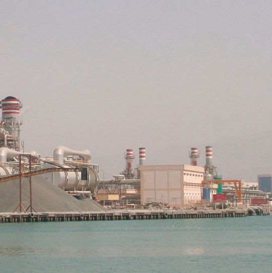 Die Suche nach einer unerschöpflichen Trinkwasserquelle für die Menschheit, die wiederum die globale Wasserknappheit löst, stand bei der Entwicklung an erster Stelle. Die Suche nach einer unerschöpflichen Trinkwasserquelle für die Menschheit, die wiederum die globale Wasserknappheit löst, stand bei der Entwicklung an erster Stelle.