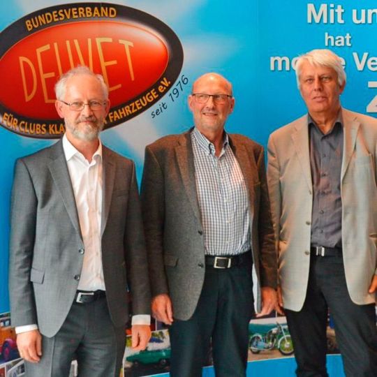 Das neue Präsidium des Deuvet mit Martin Zabel, Peter Schneider und Jan Hennen (v. li.). Das neue Präsidium des Deuvet mit Martin Zabel, Peter Schneider und Jan Hennen (v. li.).
