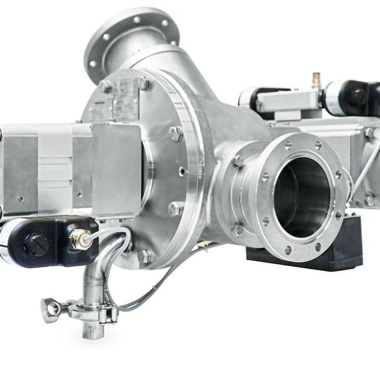 Die optimierte Coperion Edelstahlweiche WYK für CIP-Anwendungen wird höchsten Anforderungen nach Hygiene und Reinheit gerecht. Die optimierte Coperion Edelstahlweiche WYK für CIP-Anwendungen wird höchsten Anforderungen nach Hygiene und Reinheit gerecht.