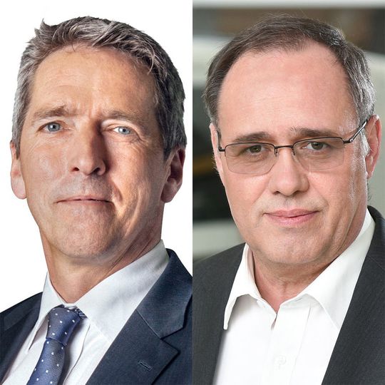 Holger Kintscher (li.) tritt bei Volkswagen Nutzfahrzeuge die Nachfolge von Winfried Krause an. Holger Kintscher (li.) tritt bei Volkswagen Nutzfahrzeuge die Nachfolge von Winfried Krause an.
