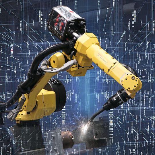 Umfassendes Spektrum an Komponenten: Zum automatisierten Schweissen gibt es von der EWM AG Stromquellen, Drahtvorschubgeräte, Schweissbrenner und komplett konfigurierte und betriebsbereite Roboter. Umfassendes Spektrum an Komponenten: Zum automatisierten Schweissen gibt es von der EWM AG Stromquellen, Drahtvorschubgeräte, Schweissbrenner und komplett konfigurierte und betriebsbereite Roboter.