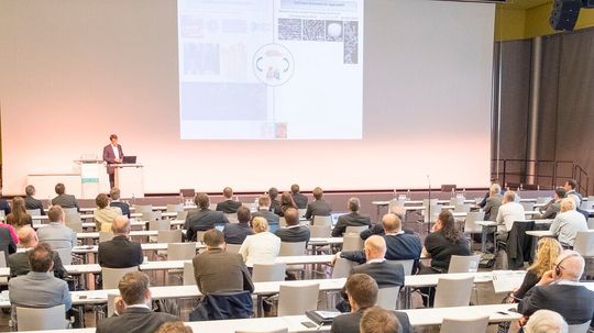 Auf dem renommierten Medtech Summit diskutieren Hersteller, Anwender und Forscher interdisziplinär zukünftige Entwicklungen der Branche. Auf dem renommierten Medtech Summit diskutieren Hersteller, Anwender und Forscher interdisziplinär zukünftige Entwicklungen der Branche.