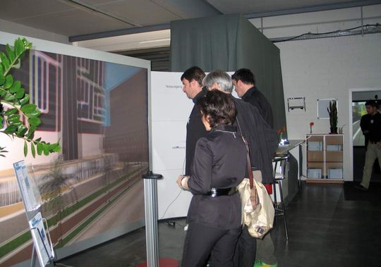 Der Bauherr erlebt schon in der Planungsphase sein Haus in allen Dimensionen. Der Bauherr erlebt schon in der Planungsphase sein Haus in allen Dimensionen.