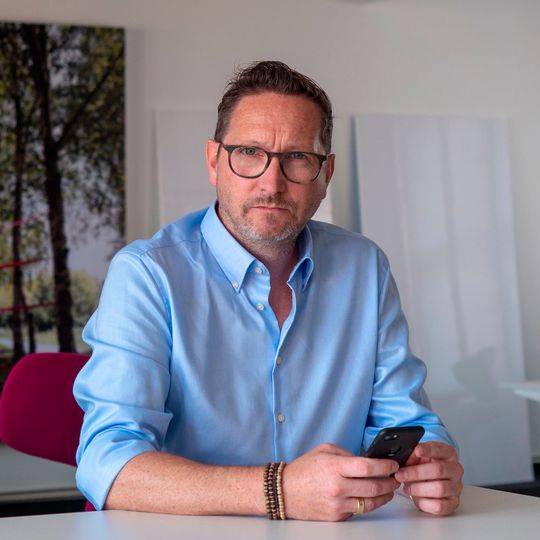 Steffen Kuhn, Head of Digital Engineering Center und Practice Leader Innovation & Special Assets. Steffen Kuhn, Head of Digital Engineering Center und Practice Leader Innovation & Special Assets.