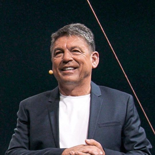Carsten Breitfeld wechselt wohl zu Iconiq. Carsten Breitfeld wechselt wohl zu Iconiq.