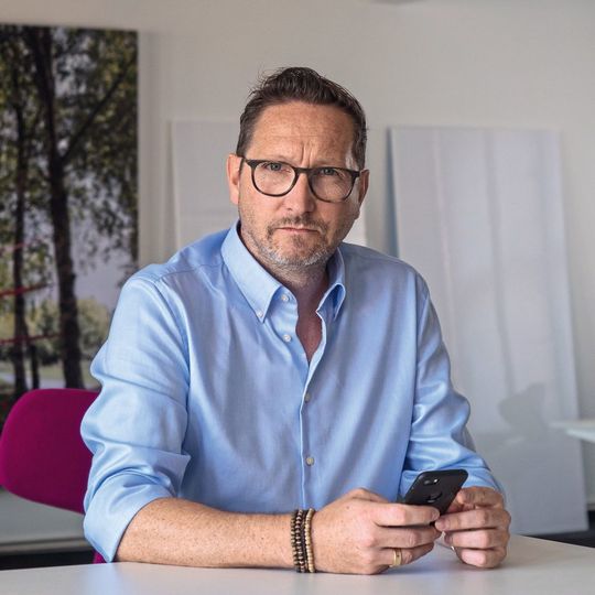 Steffen Kuhn, Head of Digital Engineering Center und Practice Leader Innovation & Special Assets. Steffen Kuhn, Head of Digital Engineering Center und Practice Leader Innovation & Special Assets.