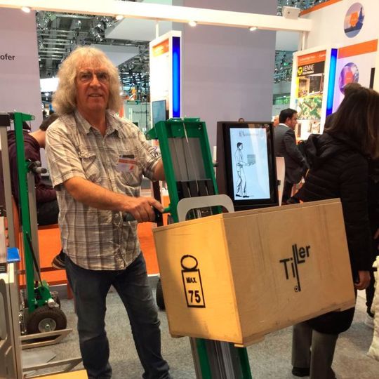 Tiller-Geschäftsführer Herman van der Helm auf der Hannover Messe. Tiller-Geschäftsführer Herman van der Helm auf der Hannover Messe.