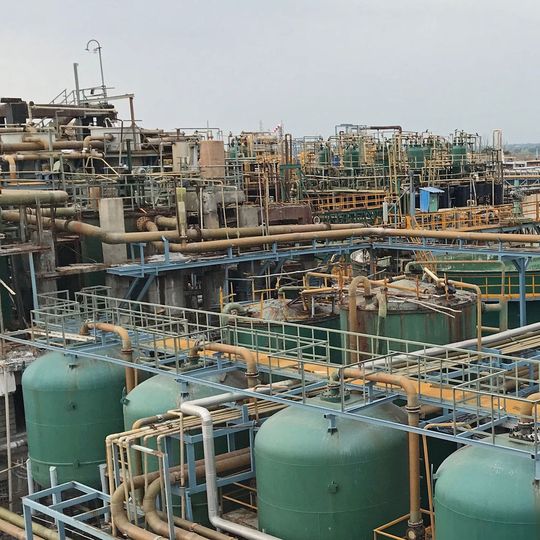 Einer der führenden Hersteller von Chloralkaliprodukten in Indien setzt an seinem Standort im Süden des Landes zunehmend auf Ionenaustauscherharze von Lanxess. Einer der führenden Hersteller von Chloralkaliprodukten in Indien setzt an seinem Standort im Süden des Landes zunehmend auf Ionenaustauscherharze von Lanxess.