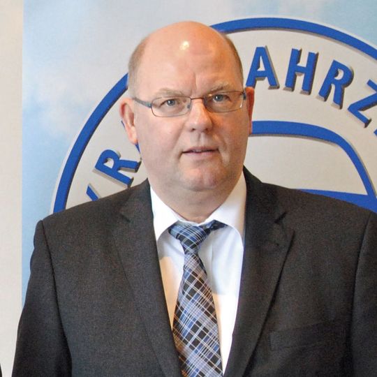 Joachim Czychy, Obermeister der Kfz-Innung im Kreis Harburg. Joachim Czychy, Obermeister der Kfz-Innung im Kreis Harburg.