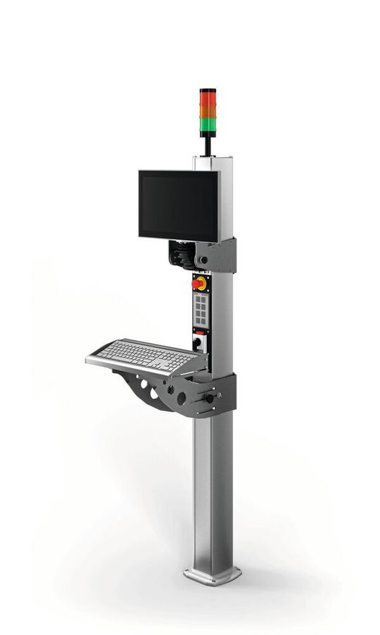 Die Standsäule CS-4000 Next soll das Bedienen und Beobachten von Maschinen und Anlagen erleichtern. Die Standsäule CS-4000 Next soll das Bedienen und Beobachten von Maschinen und Anlagen erleichtern.