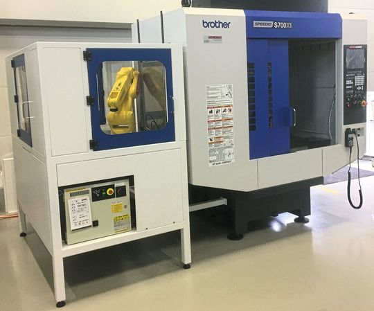 Miyano BNA-42 DHY avec MiyButler et un appareil de mesure Sylvac. Miyano BNA-42 DHY avec MiyButler et un appareil de mesure Sylvac.
