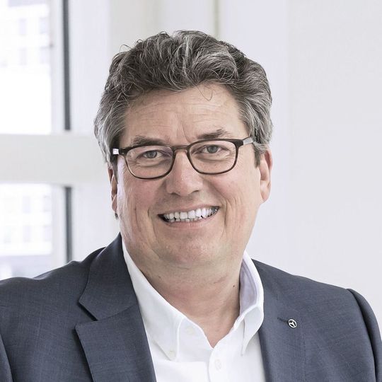 Karl Schregle wird ab Mai 2019 die Leitung des Pkw-Vertriebs bei Mercedes-Benz in Europa übernehmen. Karl Schregle wird ab Mai 2019 die Leitung des Pkw-Vertriebs bei Mercedes-Benz in Europa übernehmen.