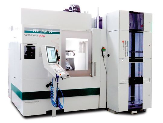 Système de production automatisé FEHLMANN VERSA 645 linear avec système de chargement pièces Système de production automatisé FEHLMANN VERSA 645 linear avec système de chargement pièces