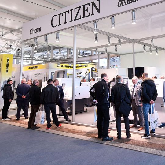 Insgesamt besuchten über 3600 Besucher die DST Dreh- und Spantage in Villingen-Schwenningen. Insgesamt besuchten über 3600 Besucher die DST Dreh- und Spantage in Villingen-Schwenningen.