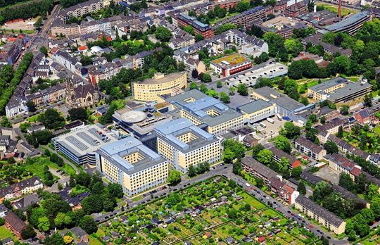 Das Helios Klinikum Krefeld ist Veranstaltungsort des Compamed-Innvoationsforums am 10. Juli 2019. Das Helios Klinikum Krefeld ist Veranstaltungsort des Compamed-Innvoationsforums am 10. Juli 2019.