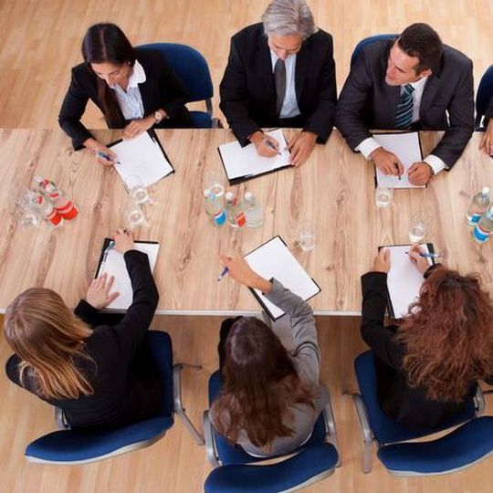 The Executive Committee will be simplified and will comprise six members, once a new Chief Human Resource Officer is appointed. The Executive Committee will be simplified and will comprise six members, once a new Chief Human Resource Officer is appointed.