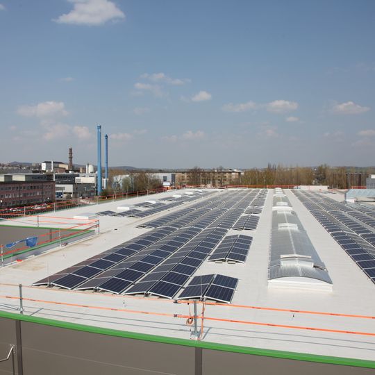 Dank Photovoltaik kann in Kassel CO2-neutral produziert werden. Dank Photovoltaik kann in Kassel CO2-neutral produziert werden.